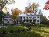 A Selkirk Dr home by Frank M Bell