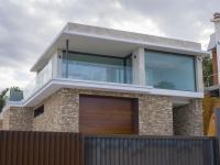 floor to ceiling second floor - Costa Brava Overlook - Ballard & Mensua Architecture