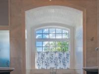 master bathtub with chandelier - McLean waterfront - Graham project