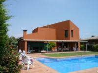 backyard detail - the red house - Ballard & Mensua Architecture