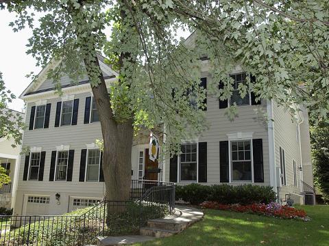 Newington Rd - Project by Frank M Bell and Ballard & Mensua