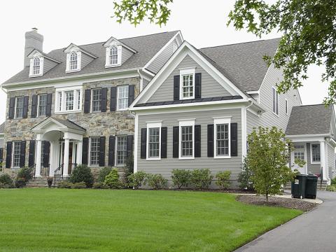 Another beautiful custom home design from Frank M. Bell on Carmelita Dr.