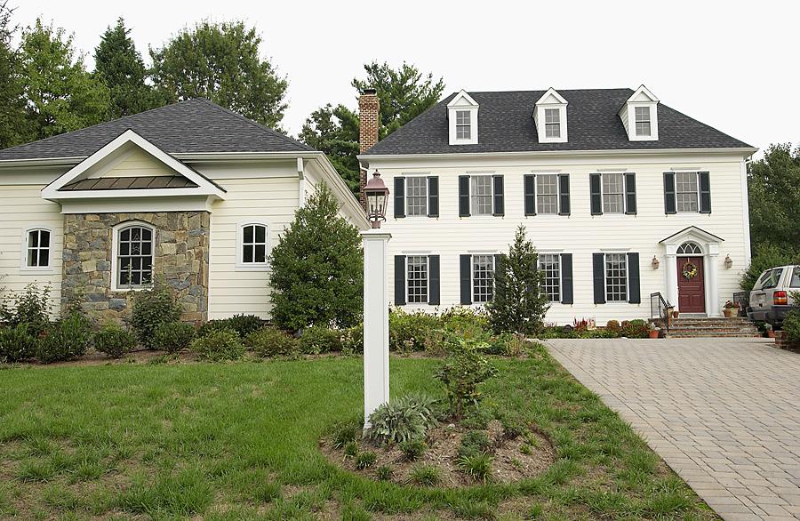 A Frank M. Bell custom home on Carmelita Dr