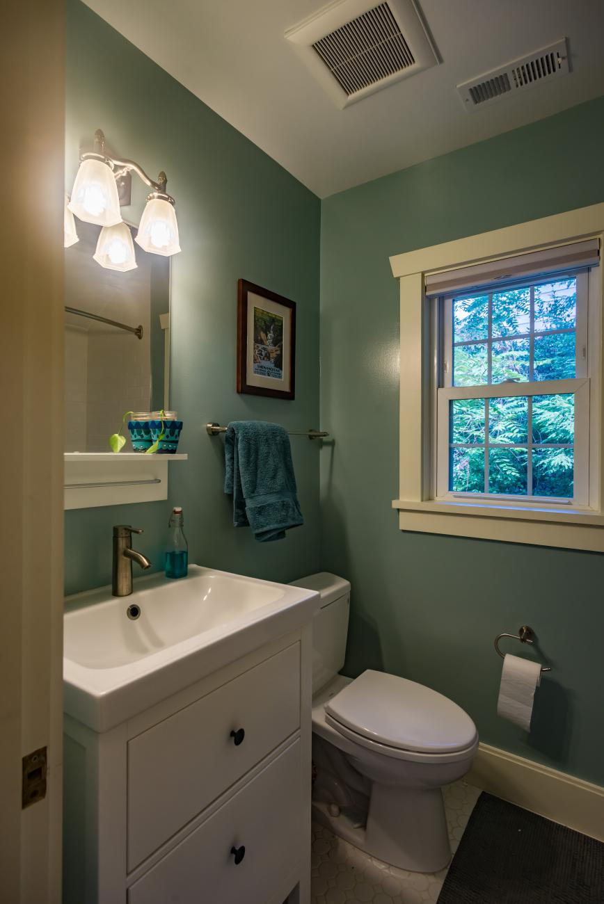 hall bathroom detail - Two story renovation - Loucks project