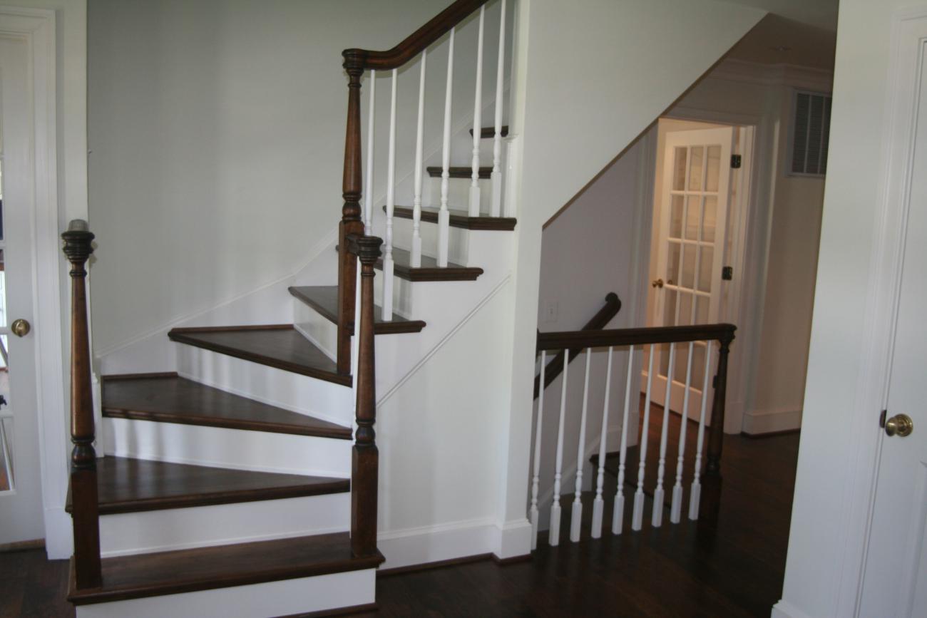 staircase detail and staining - McLean waterfront - Graham project