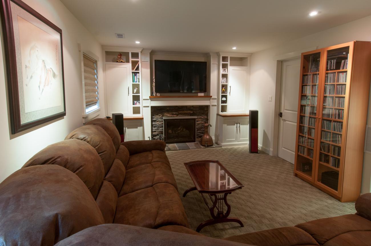 basement rec room - Vienna split level renovation - Boswell project
