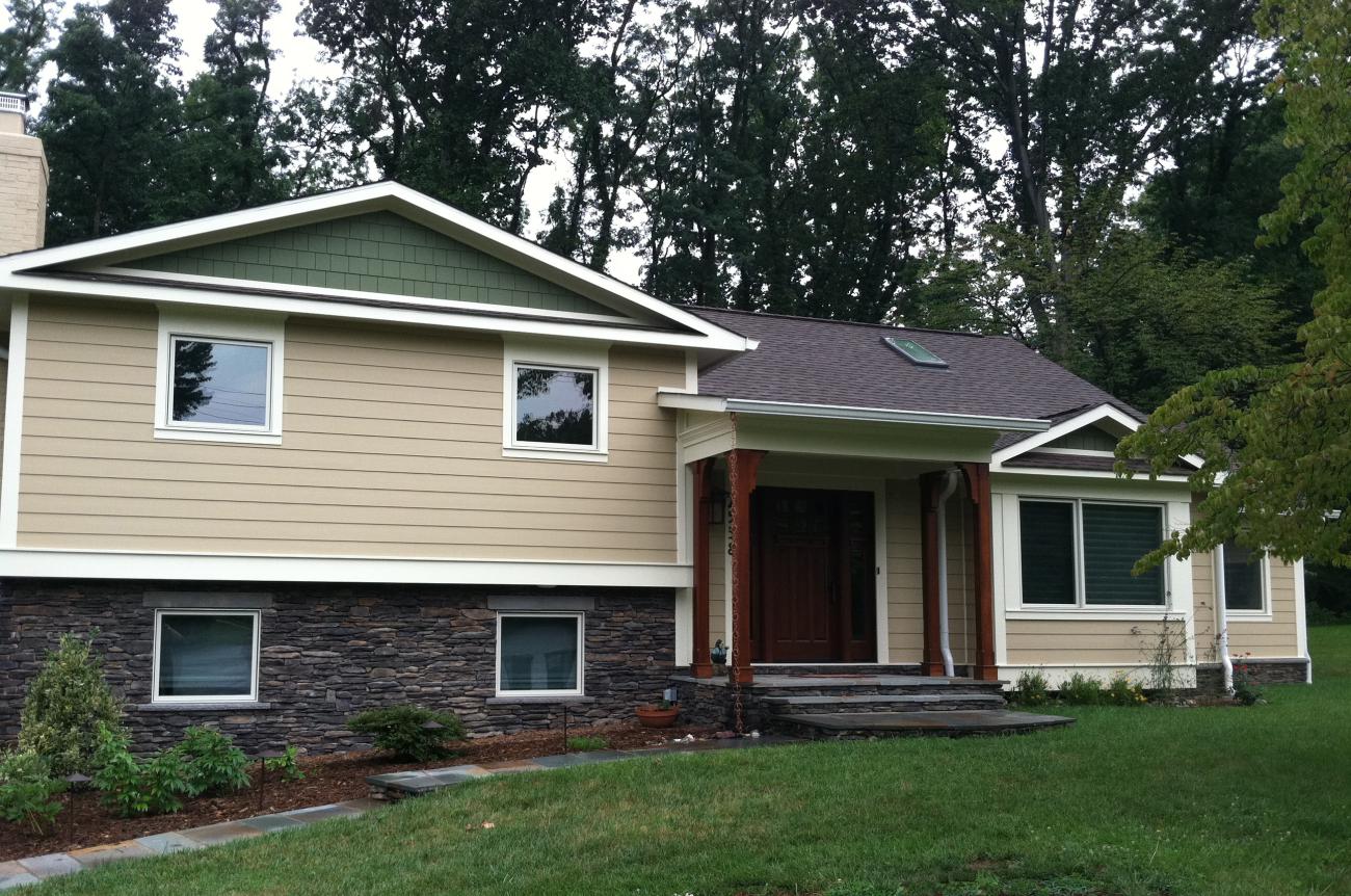 exterior front rendering - Vienna split level renovation - Boswell project