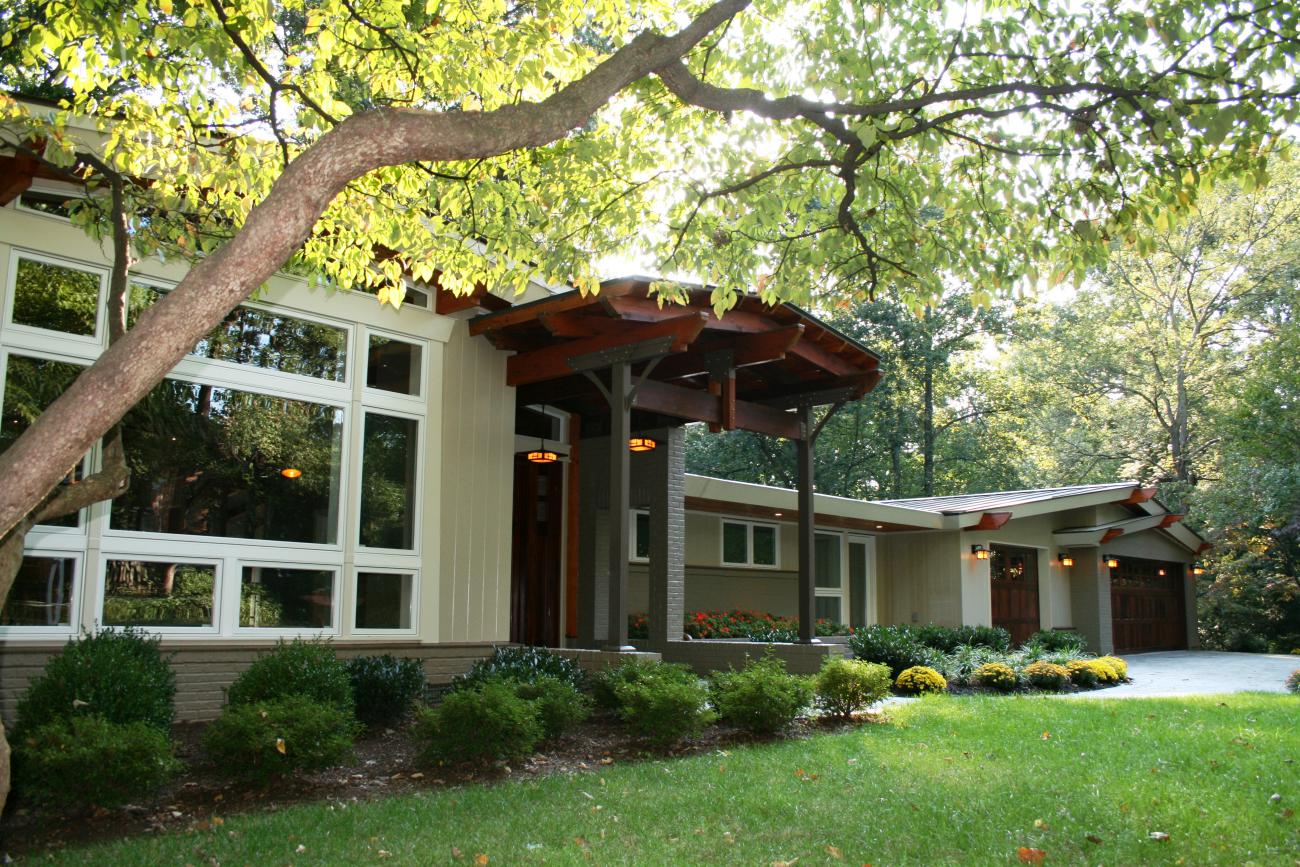 exterior front left - Modern home makeover - Carr Baron project