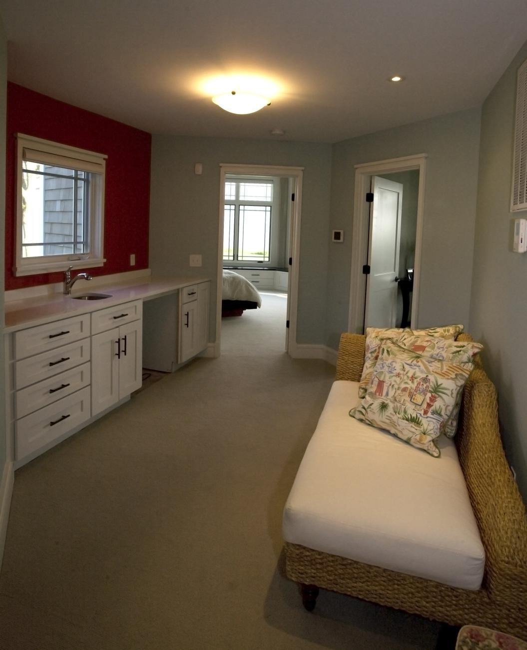 Carr project - nautical New England waterfront home - master suite coffee room