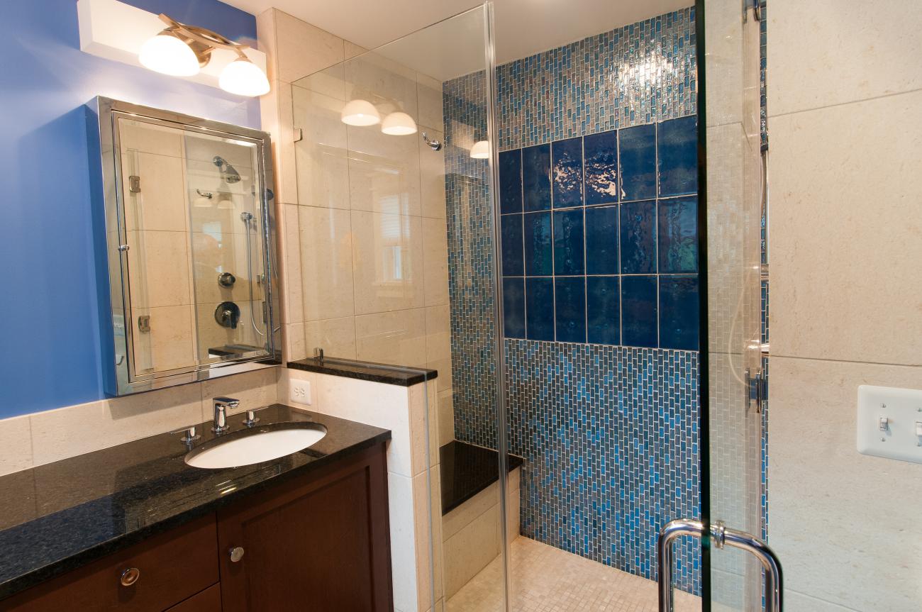 Cole project - craft style mid-century split level - master bath after